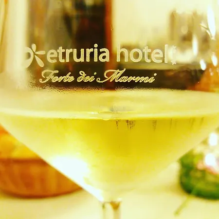 Etruria Готель