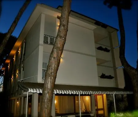 Etruria Otel 3*