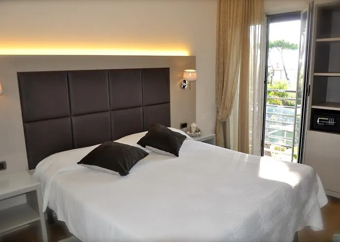 ホテル Etruria フォルテ・デイ・マルミ